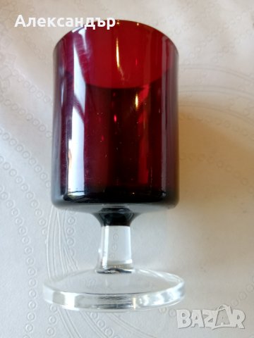  Комплект френски чаши от цветно стъкло , снимка 1 - Чаши - 35572177