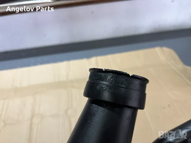 Маркуча на турбото за Mercedes E-class W210 E200 / 220 CDI, снимка 3 - Части - 49719711