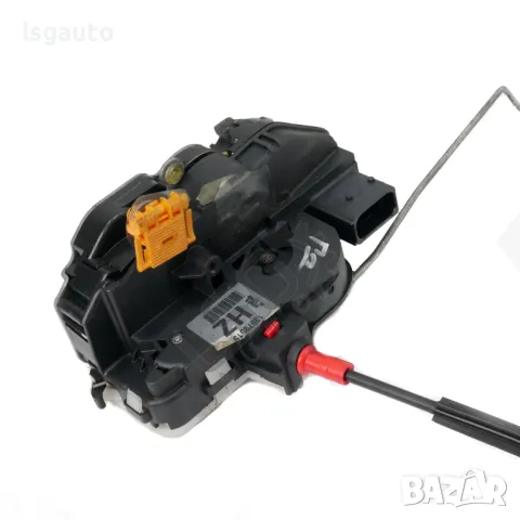 Брава предна дясна врата Opel Zafira Tourer C  ID: 141083, снимка 2 - Части - 48665821