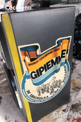 Радиокасетофон HITACHI TRK-9100 , снимка 3 - Радиокасетофони, транзистори - 51970022