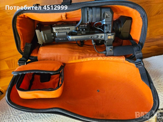 Видеокамера JVC GY-HD200 - HDV 720p MiniDV, снимка 16 - Камери - 52100267