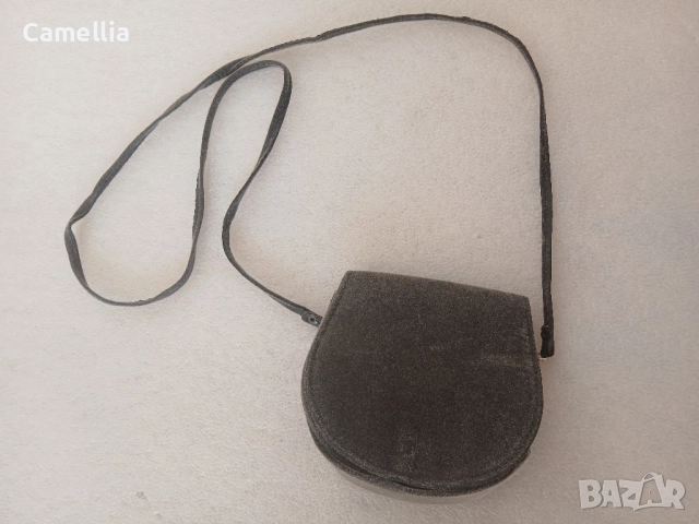 Дамска малка чантичка , снимка 2 - Чанти - 52841395