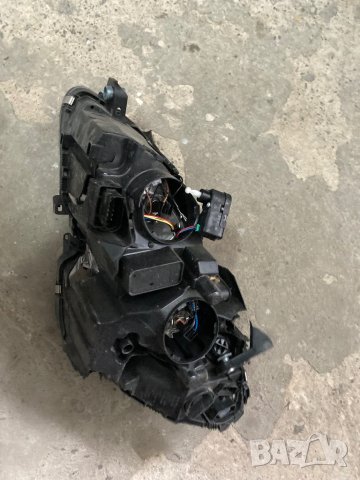 Десен фар w204 ц класа след 2007 със забележки, снимка 2 - Части - 43114492