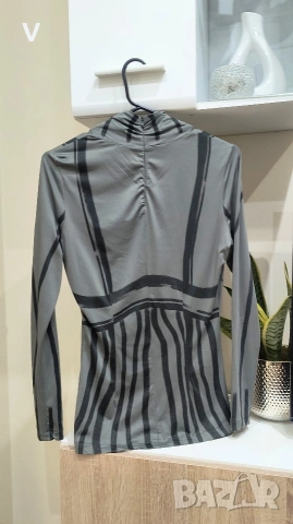 Дамска бежова блуза поло Alessa Алеса / екип сет Recharge / Маратонки с пух / Топ бюстие , снимка 7 - Блузи с дълъг ръкав и пуловери - 53424504