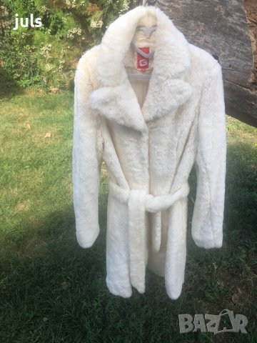 Бяло дамско палто GILL, снимка 2 - Палта, манта - 9288980