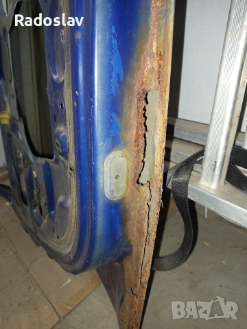 Dacia Logan Предна лява врата, снимка 12 - Части - 52828105