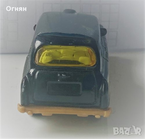 Играчка/модел 1:63 лондонско такси Matchbox, снимка 4 - Колекции - 32592642