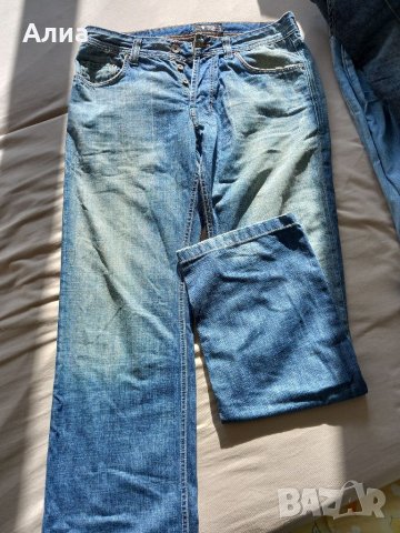 Дамски и мъжки дънки, снимка 10 - Дънки - 38569494