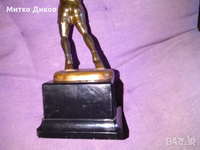 Спортна скулптурка месинг винтидж маде ин Италия, снимка 6 - Фен артикули - 27695864