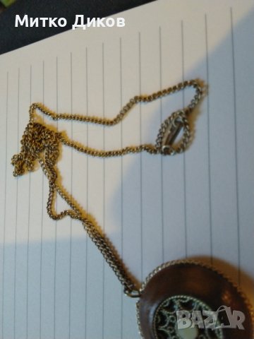 Висулка от соца уникат дървена със сребърни орнаменти и сребърно колие  фи 33мм и дебел. 7мм в кутия, снимка 9 - Колиета, медальони, синджири - 43397488