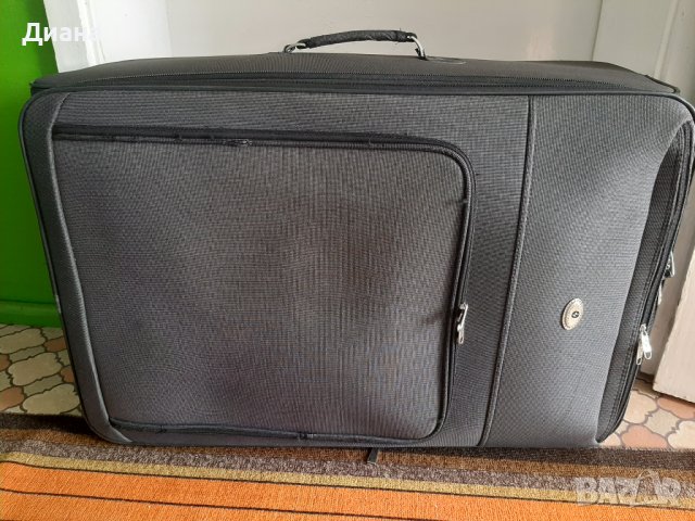 Куфар с големи колелца, размер 78/48/32 см., снимка 3 - Куфари - 43912777