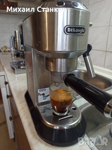 Кафе машина Делонги Дедика , снимка 4 - Кафемашини - 52153478