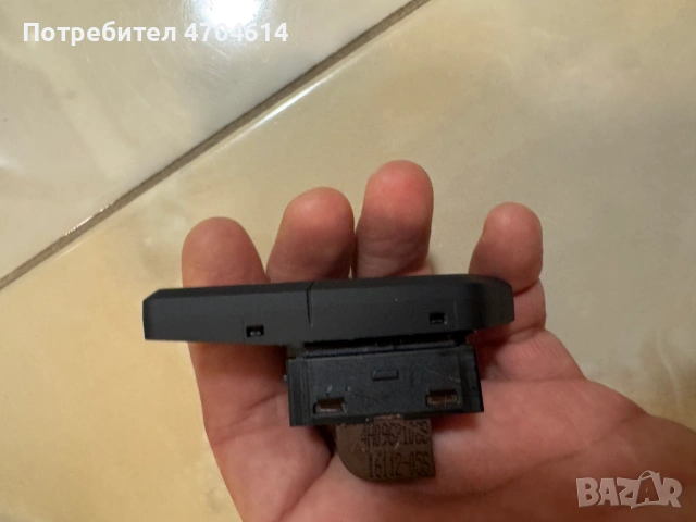 Десен Бутон за отключване и заключване от вътре на Ауди Audi A8 D4 4H само за 10Eur. броя 4H0962108B, снимка 3 - Части - 53195985