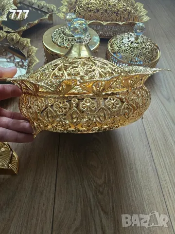 подноси и захарници, снимка 3 - Аксесоари за кухня - 44034818
