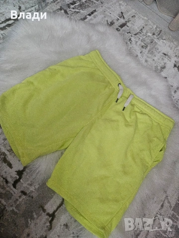 Свежи мъжки къси панталонки размер М,Л