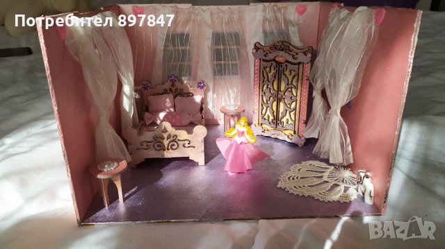 Дървена стаичка с мини мебели , снимка 17 - Играчки за стая - 40877882