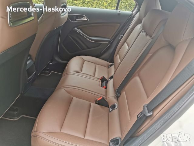 Mercedes-Benz A 220 4Matic 7G-DCT, снимка 10 - Автомобили и джипове - 36663974