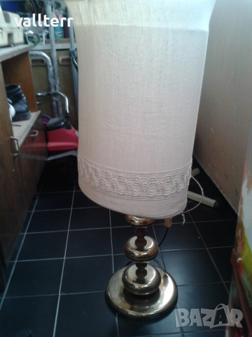 абажур.тротунетка,медали,зарядни филипс, снимка 17 - Други стоки за дома - 51963641
