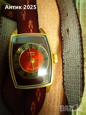 Дамски часовник „Чайка“ AU10, СССР, нов, снимка 2 - Дамски - 53228575