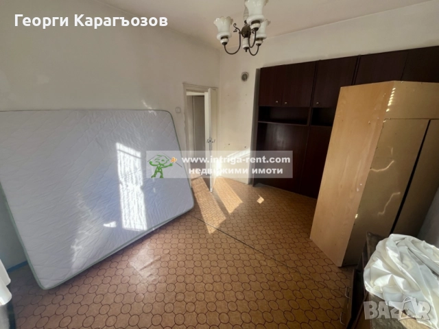 №3946 Етаж от къща със самостоятелен вход и двор | квартал Любен Каравелов, град Хасково., снимка 7 - Етаж от къща - 51720741