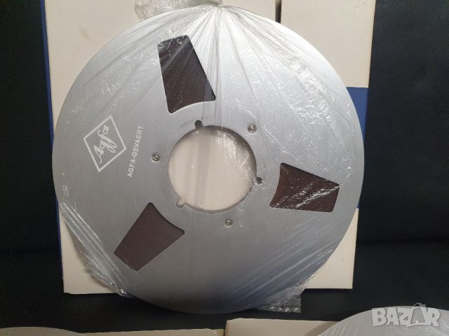 26,5см 10,5" алуминиева магнетофонна ролка AGFA Proffesional PEM 468 50 микрона В отлично състояние., снимка 5 - Декове - 40403483
