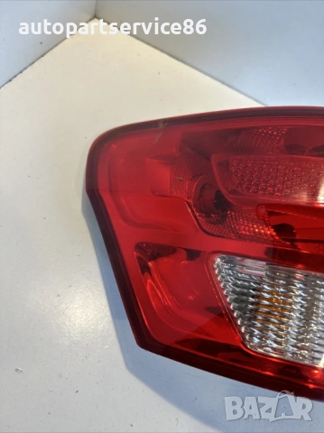 Заден ляв стоп-светлина за Jeep Grand Cherokee 3.0 Crd (2012) 55079421AE, снимка 3 - Части - 53520228