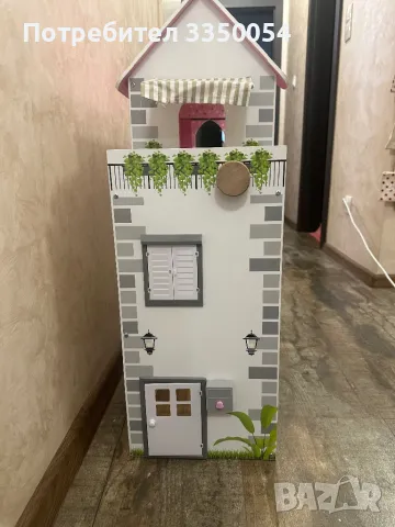 Детска дървена къща за кукли, снимка 1