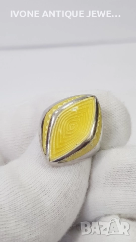 Сребърен позлатен пръстен с емайл, снимка 3 - Пръстени - 52794306