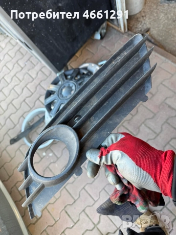 Дясна решетка за халоген на Опел Астра Opel Astra H само за 20лв. 13126025 375768702