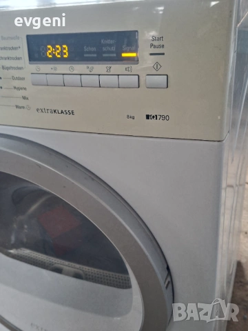 Продавам кондензна сушилня SIEMENS iQ790 – 8 кг, снимка 3 - Сушилни - 53157134