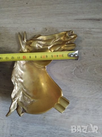  месингов пепелник-конска глава, снимка 3 - Други ценни предмети - 40535491