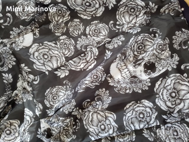 Тъмно синьо палто на звездички с кожени елементи, снимка 4 - Палта, манта - 32288064