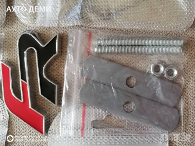 Висококачественни метални емблеми и ключодържател Сеат ФР за кола автомобил джип, снимка 4 - Аксесоари и консумативи - 32552345