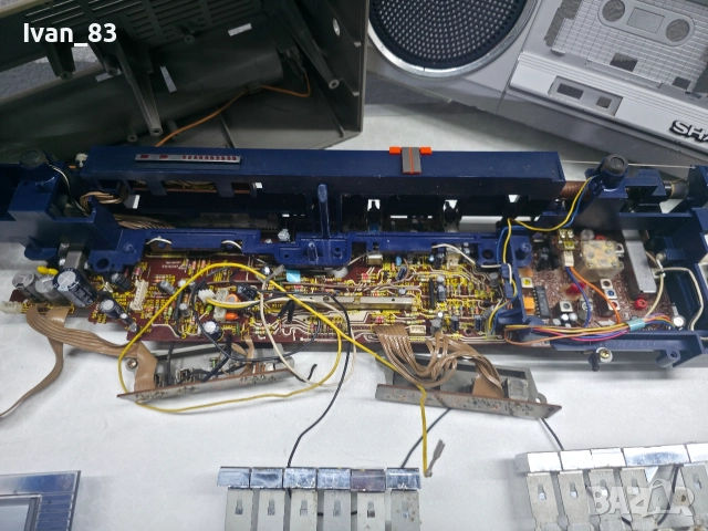 Радиокасетофон Sharp gf 450 на части. , снимка 4 - Радиокасетофони, транзистори - 52636298