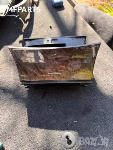 Avangarde пепелник за Mercedes W211 седан/ комби , снимка 3 - Части - 47719342