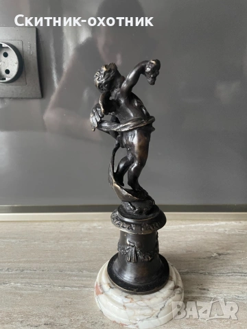 Антикварна бронзова статуетка, снимка 5 - Антикварни и старинни предмети - 53221442