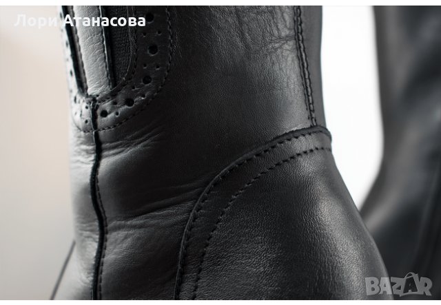 Черни дамски ботуши с декоративна перфорация и цип, снимка 2 - Дамски ботуши - 26316994