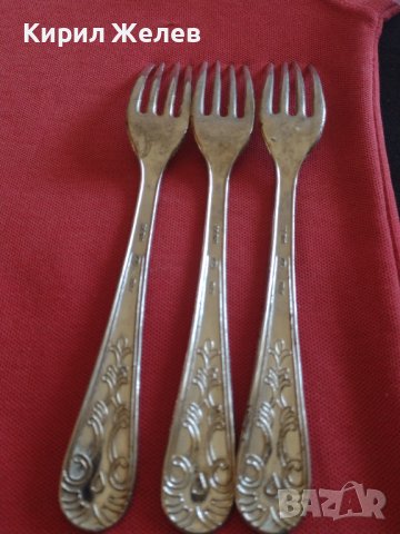 Три стари цинкови вилици красива орнаментика с печат ITALY за КОЛЕКЦИОНЕРИ 42143, снимка 8 - Други ценни предмети - 43848533