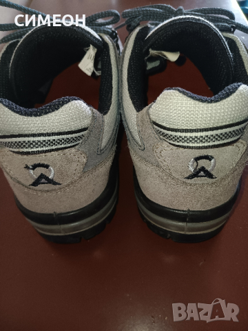 маркови маратонки LOWA - 40 номер, снимка 6 - Спортни обувки - 44861666