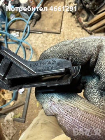 Пласмасова планка или основа за двигателя на Мерцедес Mercedes 2.2Cdi само за 10лв. a6511590425, снимка 5 - Части - 52545490