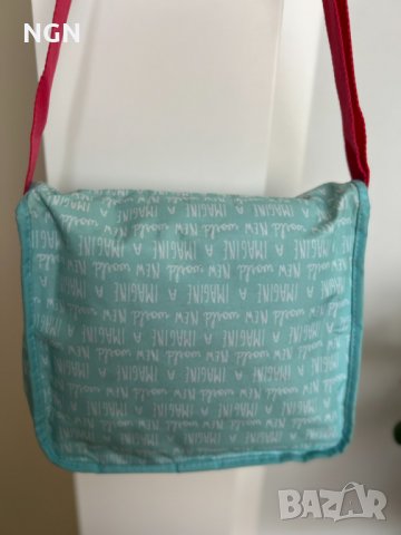 Чанта за през рамо Love Busquets , снимка 2 - Раници - 39726275