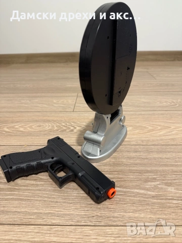 Мишена с пистолет , снимка 2 - Други - 53373459
