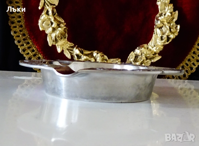 Калаен пепелник с Дама и Рицар,бира,хмел. , снимка 2 - Антикварни и старинни предмети - 52553480