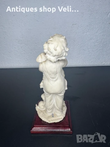 Порцеланова фигура CAPO DI MONTE №7056 , снимка 4 - Антикварни и старинни предмети - 50699154