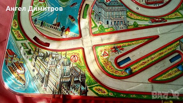 Соц метална писта с кутия, снимка 6 - Колекции - 36696285