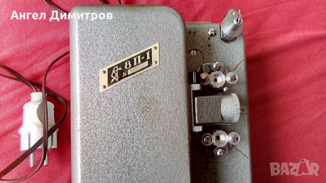 Кинокамера СССР 8 П 1 с куфарче и ленти, снимка 3 - Антикварни и старинни предмети - 34738956