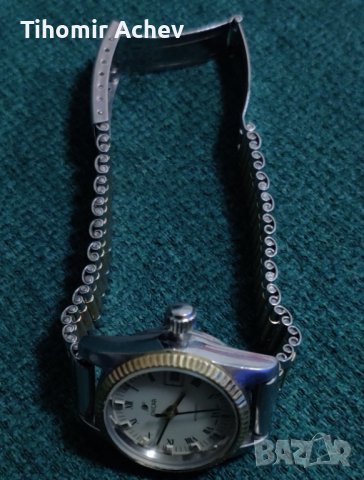 Швейцарски автоматичен дамски часовник Enicar , снимка 7 - Дамски - 39111225