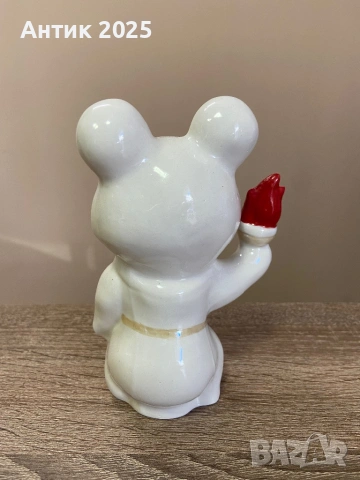 Порцеланова статуетка „Олимпийското мече с факел“ — Коростен, винтидж, снимка 2 - Антикварни и старинни предмети - 53237968