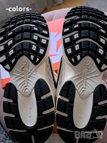 Дамски маратонки Nike, снимка 5 - Маратонки - 53584491