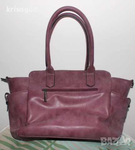 Оригинална дамска чанта Mischmasch Berlin, велур, снимка 2 - Чанти - 51195492